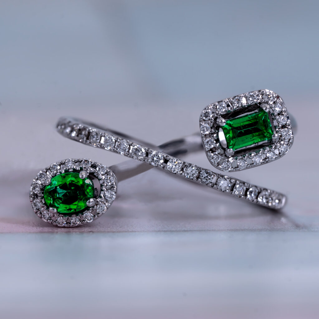 Emerald ring with diamonds